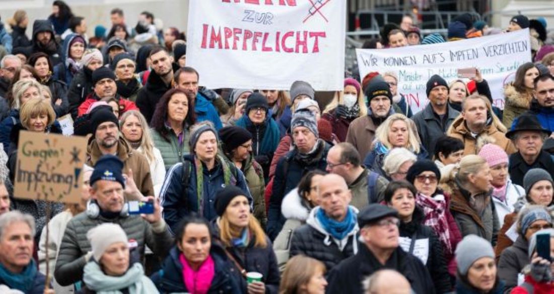 Αυστρία: Βαριά πρόστιμα για ανεμβολίαστους σχεδιάζει η κυβέρνηση